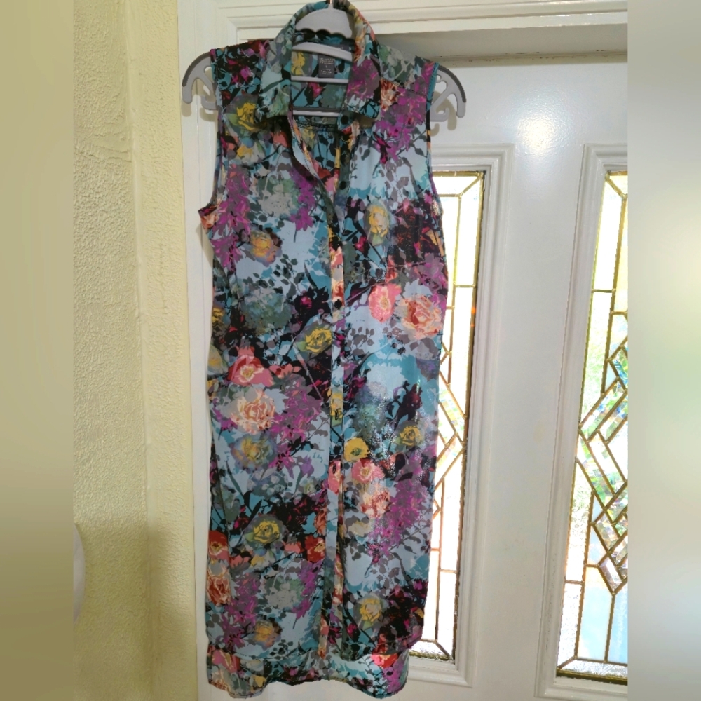 Sm Kate & Mallory Multicolor Floral Sheer Shirt/Dress